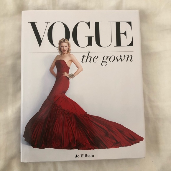 Firefly Other - Vogue: The Gown Book